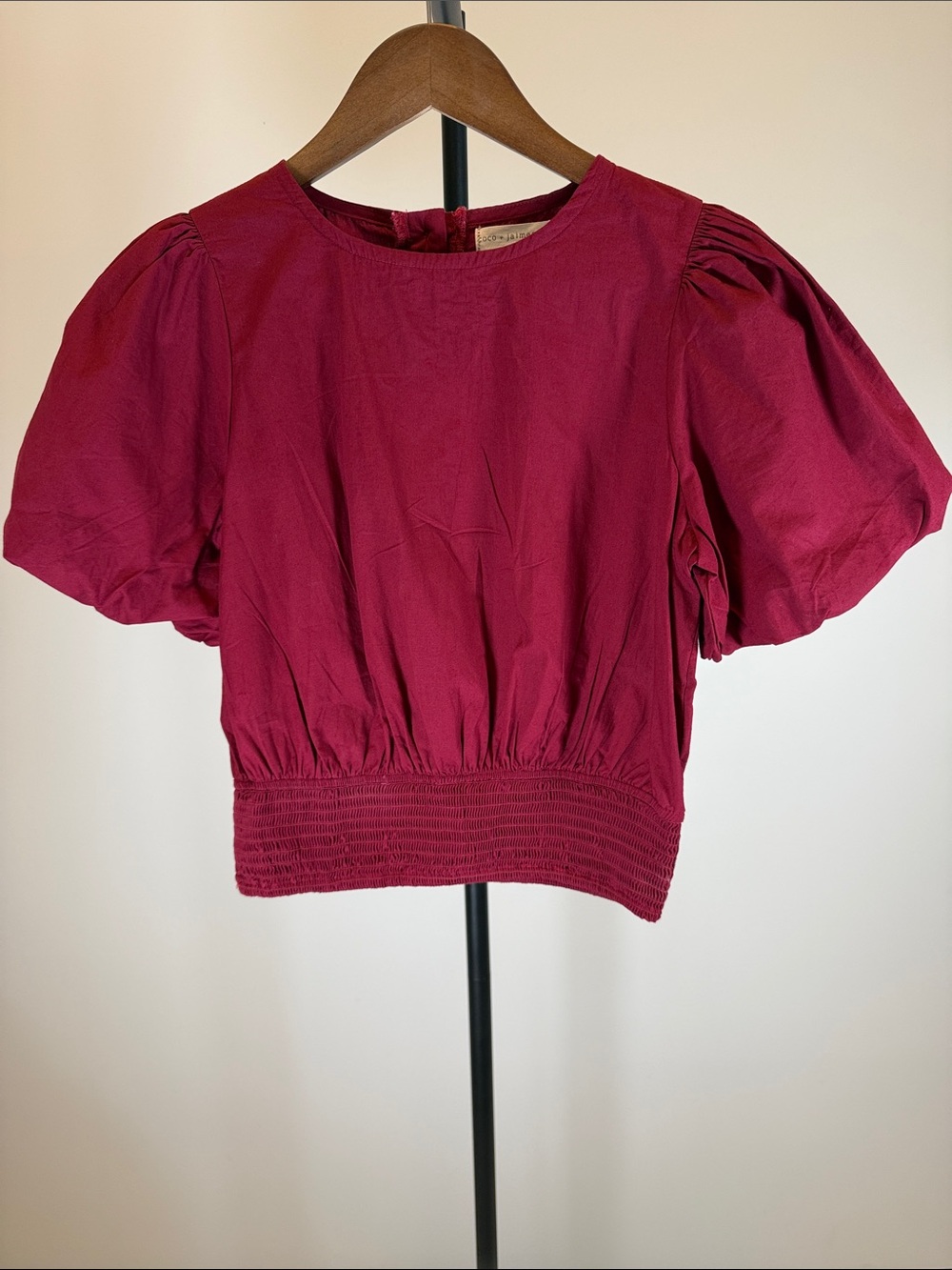 Coco + Jaimeson Berry Pink Smocked Waist Short Puff Sleeve Crop Top | Size M